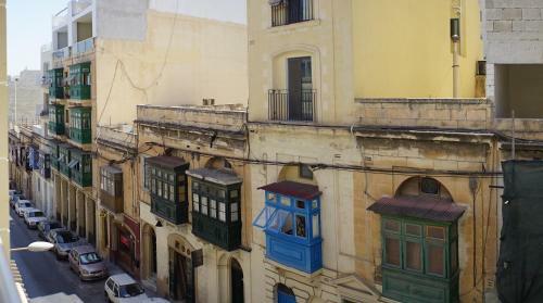 Wonderful Apartments With Shared Jacuzzi And Panorama Rooftop