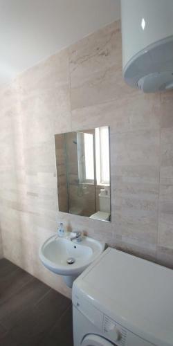 Wonderful Apartments With Shared Jacuzzi And Panorama Rooftop