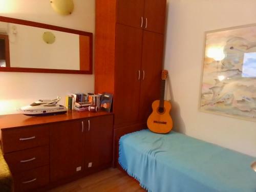 Seaview Apartments