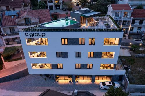 Aparthotel C Group Apartments
