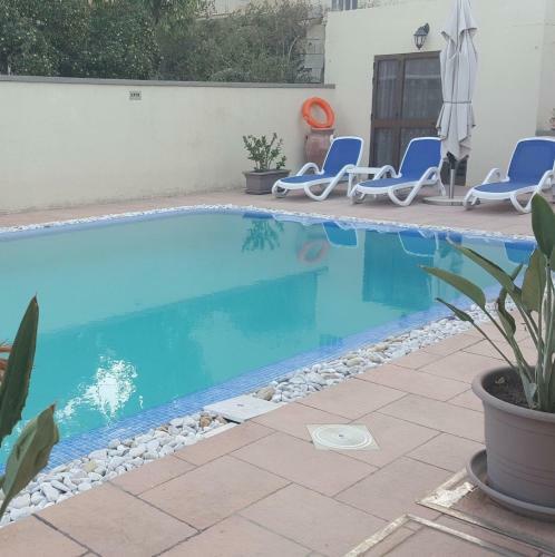 Apartamento Cheerful 5-bedroom Villa With Pool