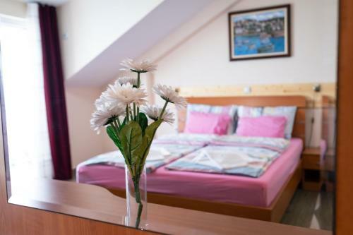 Bed & Breakfast Hotel Holiday-m