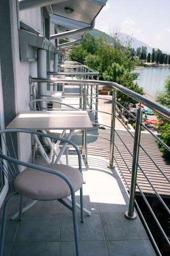 Bed & Breakfast Hotel Holiday-m