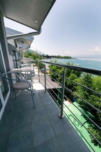 Bed & Breakfast Hotel Holiday-m