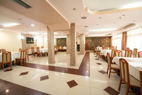 Bed & Breakfast Hotel Holiday-m