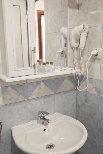 Bed & Breakfast Hotel Holiday-m