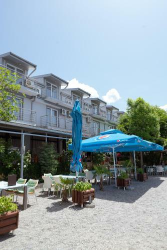 Bed & Breakfast Hotel Holiday-m