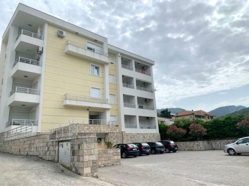 Lana Apartment Petrovac