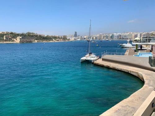 Apartamento Sliemaseafront-wtpool-abrighter Sideofyour Holiday