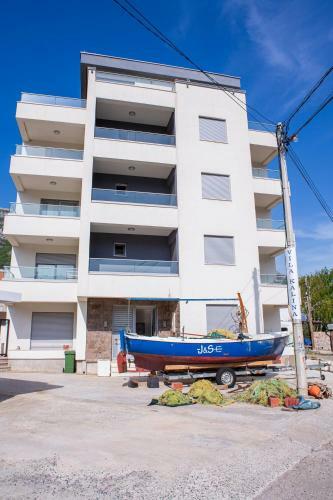 Apartamento Vila Kalina Sutomore