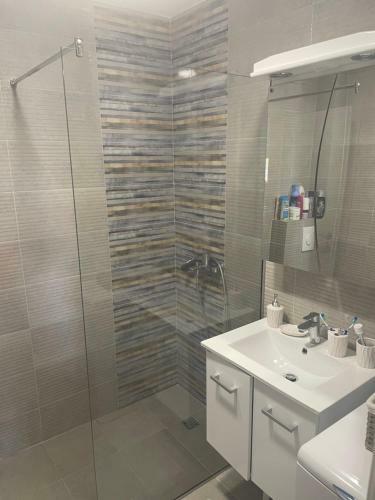 Studio Apartman Happy Home