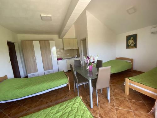 Kra?i?i Apartmani Bozic