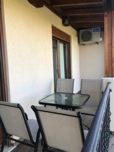Azur Apartments