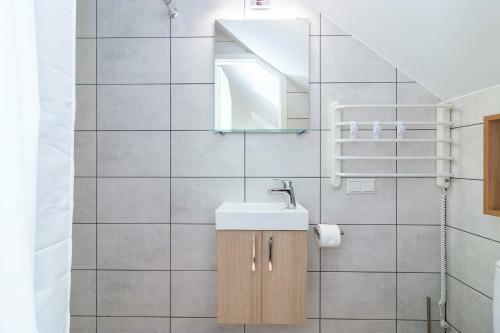 Top Street One Apartments, By Cohost