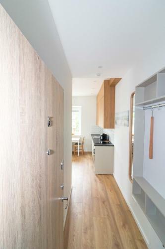 Top Street One Apartments, By Cohost
