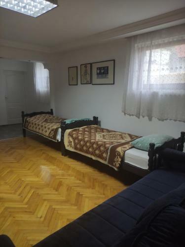Sanstilllux Apartman