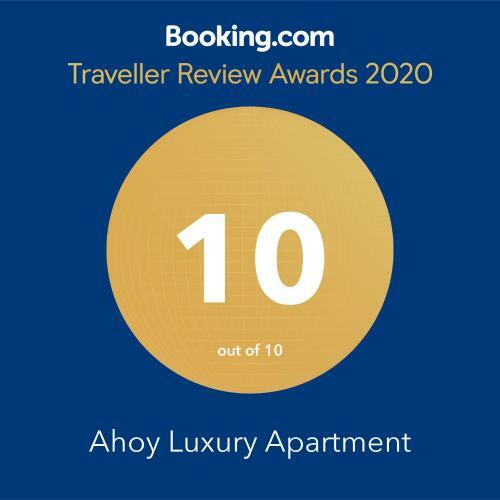 Ahoy Luxury Apartment