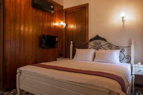 Hotel Ranjous Otel