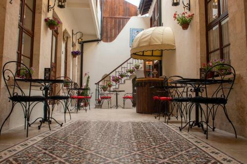 Hotel Ranjous Otel