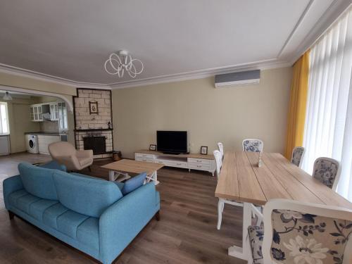 Gokcen Apartman?