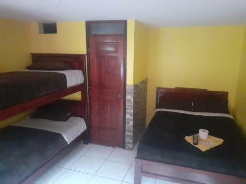 Maria Mercedes Hostal
