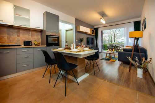 Apartamento Vila Curcubeu 3*