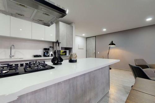 Espectacular Apartamento De 2 Hab Con Balcon