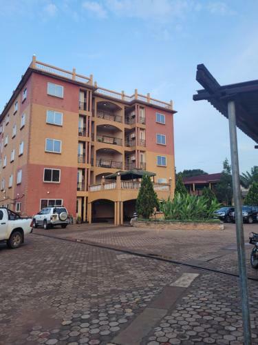 Glory Summit Hotel