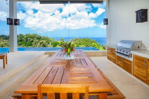 Ocean Pearl Home