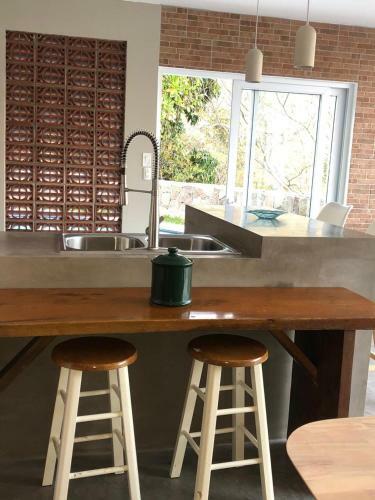 Xanadu, La Joya Surf House