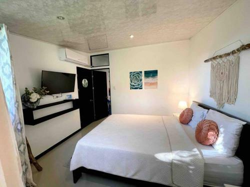 Cozy Beach Apartment, Next To The Beach.