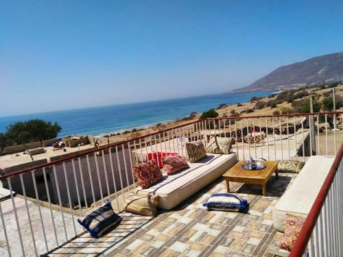 Beach House Moknari