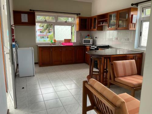 Immaculate 1-bed Apartment In Anse Royale