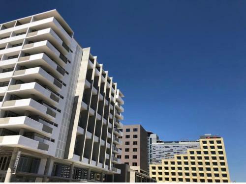 1 Bedroom Modern Apartment At 1990 Freedom Plaza