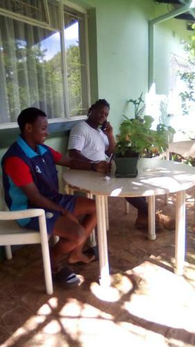 Hostal Elwandle Guest House