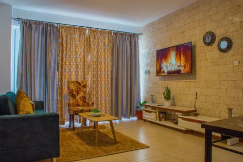 Apartamento Luxe, Elegant 1br In Kilimani Strong Wifi With Pool