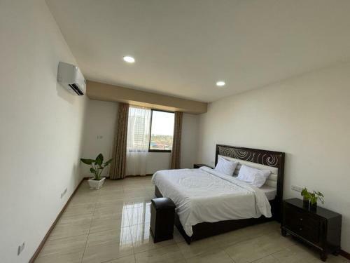 Hostal Penthouse En-suite Bedroom