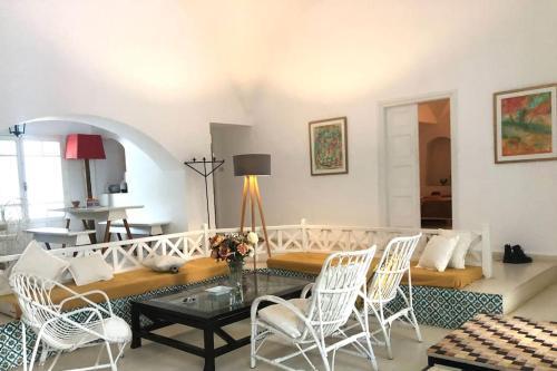 Magnifique Villa Authentique Entre For�t Et Mer � Kelibia