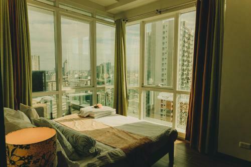 Ayala Mall 10mins Walk Cebu City Apartment & Pool