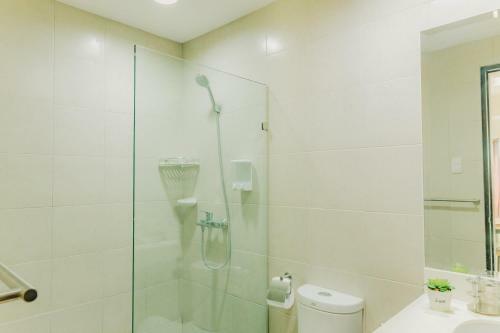 Ayala Mall 10mins Walk Cebu City Apartment & Pool