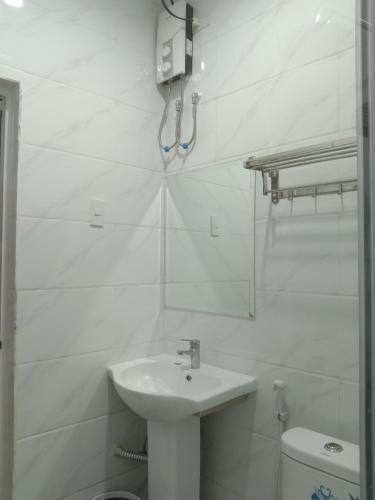 Meaco Royal Hotel- Lucena