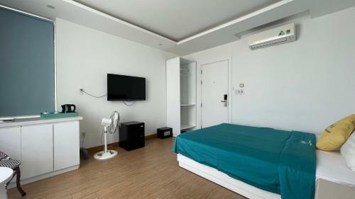 Lyn's Hotel & Apartment