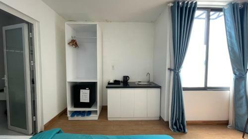 Lyn's Hotel & Apartment
