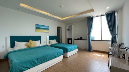 Lyn's Hotel & Apartment