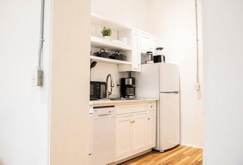 Apartamento ? Bright & Cozy 1br Located Steps From Downtown ?