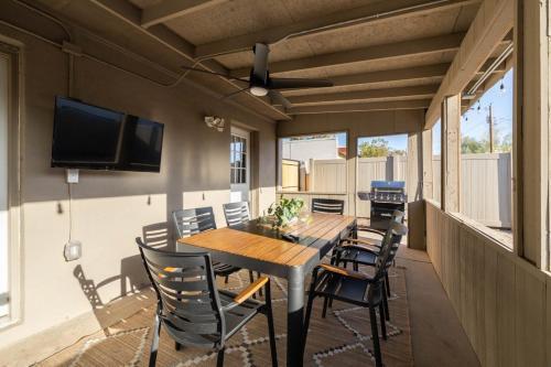 Scottsdale Granite Reef Home