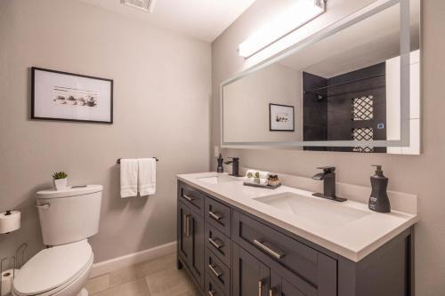 Scottsdale Granite Reef Home