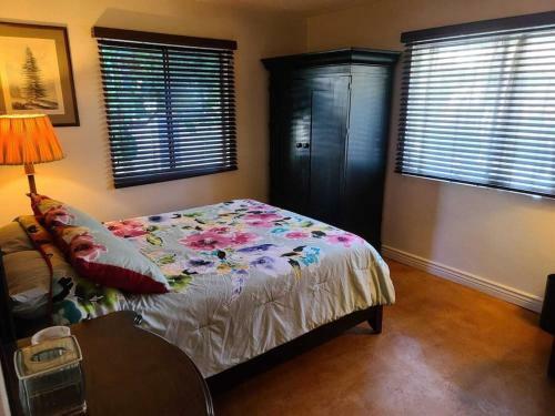 Private Bedroom #1 In Great Location Wpool