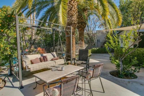 Private Bedroom #1 In Great Location Wpool