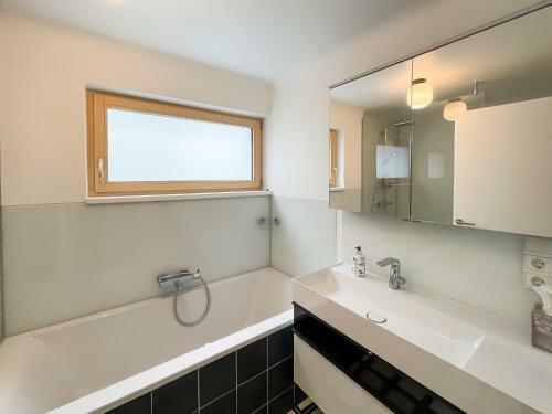 Apartamento Sch�ne Wohnung Mit Gro�em Garten In Zentraler Lage